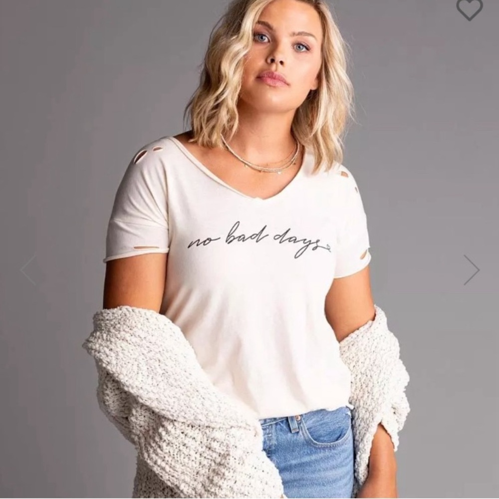 MODISH REBEL THE BUCKLE NO BAD DAYS GRAPHIC DESTRUCTED EDGY RAW TSHIRT TOP